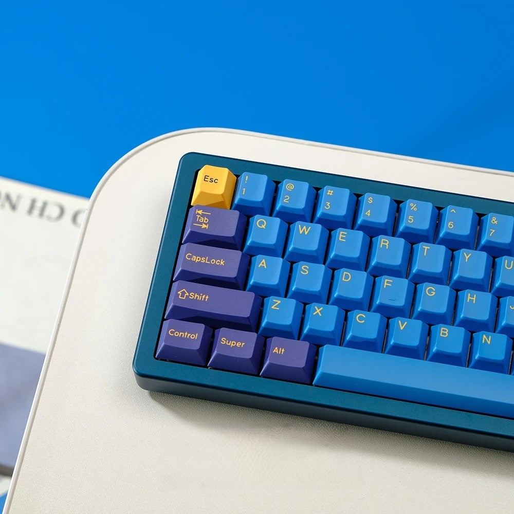 Keycaps-coral-closeup